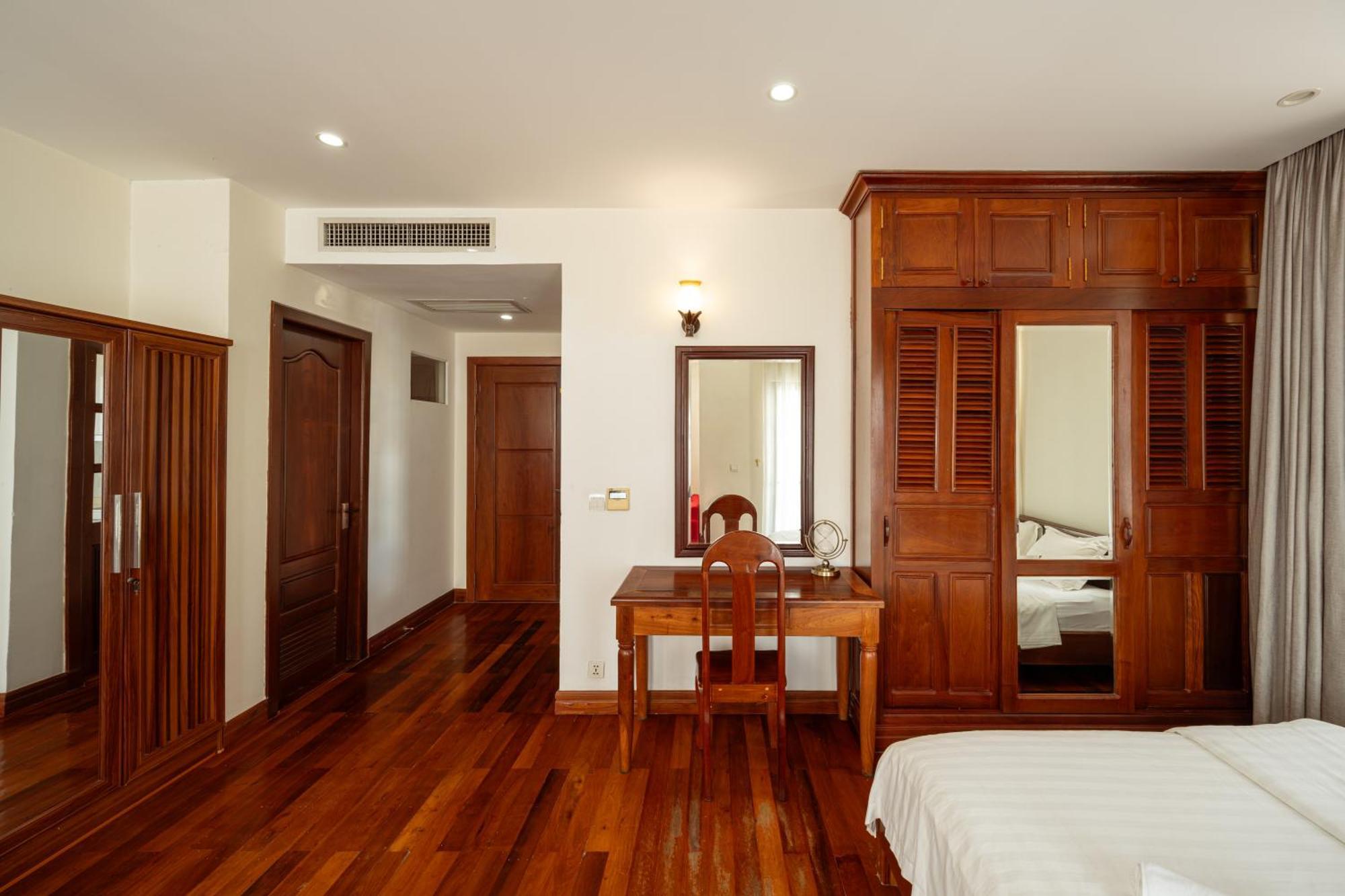 E&V Apartment Phnom Penh Esterno foto