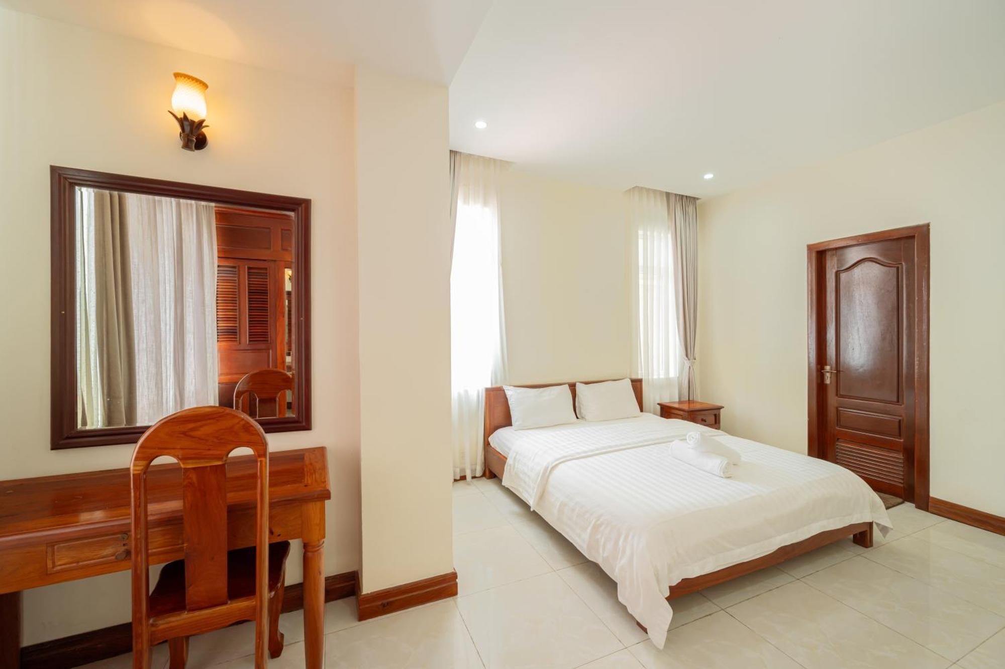E&V Apartment Phnom Penh Esterno foto